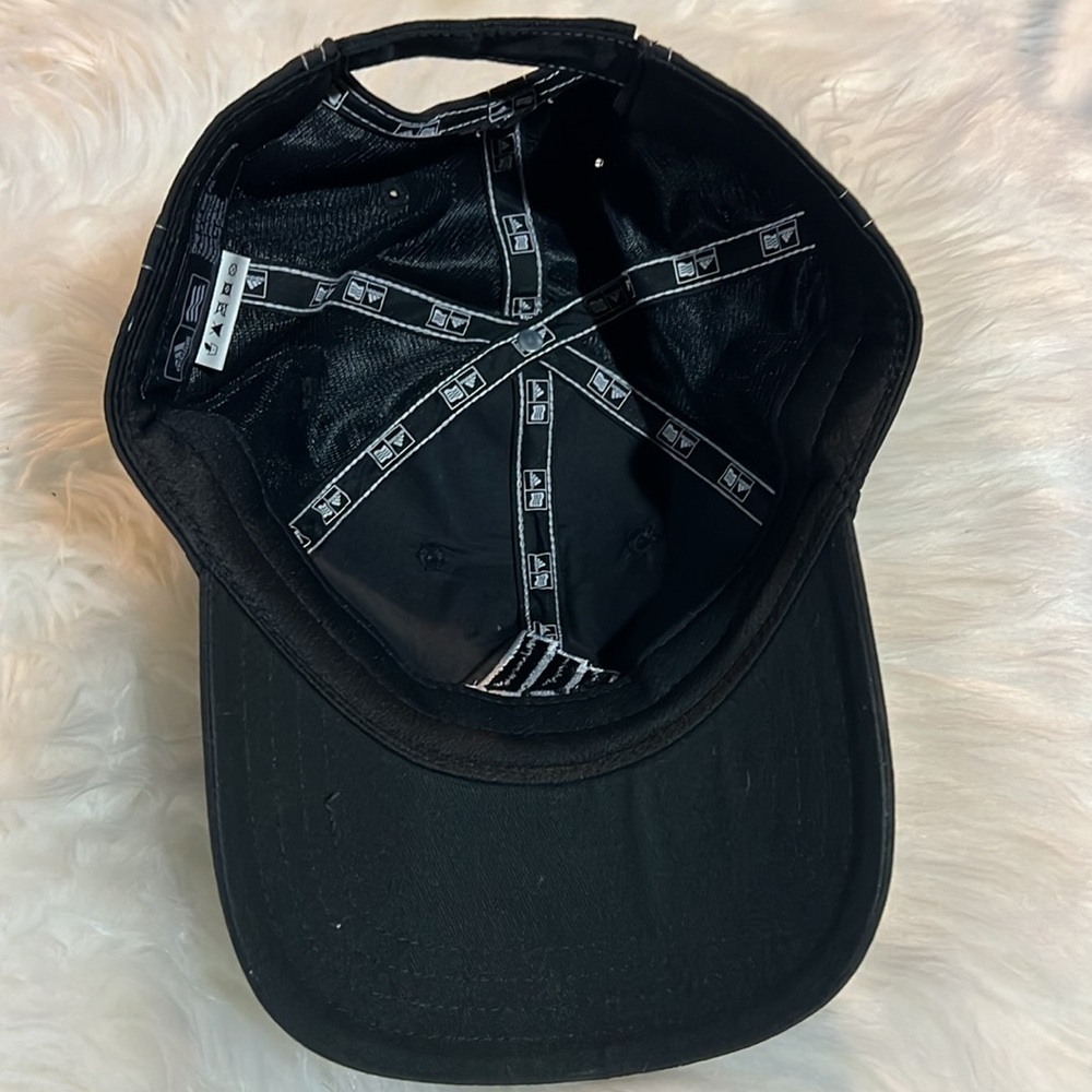 ADIDAS black baseball hat - Picture 3 of 4